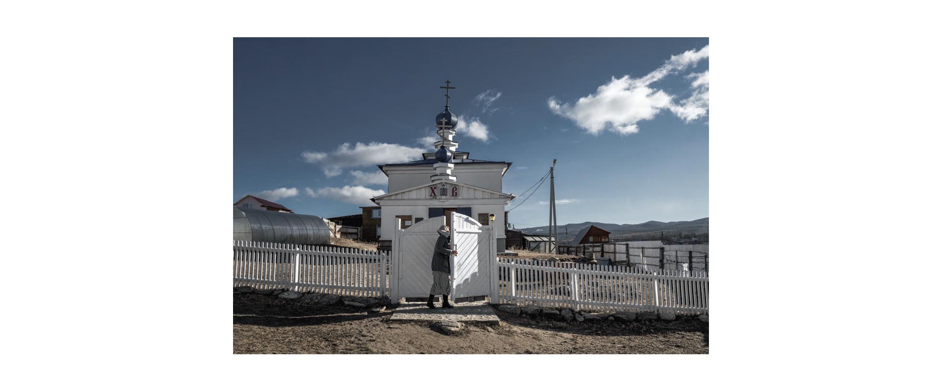pholio-1920x800-isolation-10.jpg